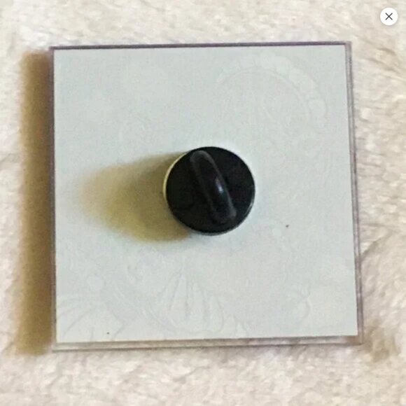 NWOT Retro 90s IMO Acrylic Pin - Picture 5 of 6